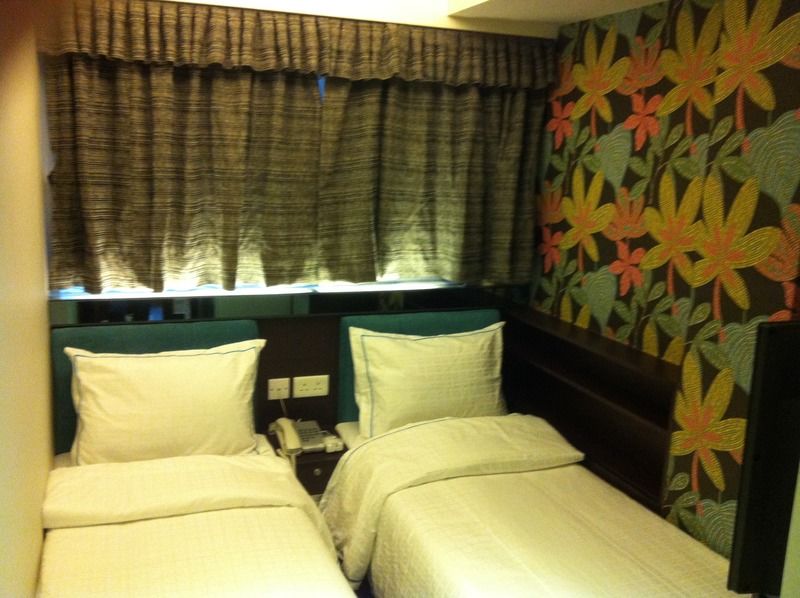 Seasons Hotel Хонконг Екстериор снимка